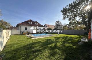 Einfamilienhaus kaufen in 2425 Nickelsdorf, 7 Zimmer, 2 Garagen, 4 Stellplätze, Perfekt für Großfamilien und Autoliebhaber! - nur 459.000,00 €