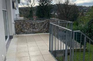 Wohnung kaufen in Meranhofweg, 8047 Graz, Schöne 50,5m2 Singlewohnung mit kleinen Garten und großer Terrasse Nähe LKH und Privatklinik Ragnitz. TG - Platz im Eigentum