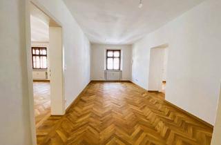 Wohnung mieten in 7000 Eisenstadt, Großzügige Altbauwohnung in der Fußgängerzone! WG geeignet