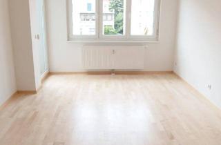 Wohnung kaufen in Beckmanngasse 27, 1140 Wien, Stilvolles Wohnen mit Balkon in Top-Lage: Moderne 2-Zimmer Wohnung in Wien um €229.000! (befristet vermietet)
