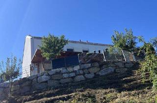 Doppelhaushälfte kaufen in 3500 Krems an der Donau, Moderne Wohnoase in Top-Lage: Doppelhaushälfte mit Panoramablick, Garten, Terrasse, 2 Stellplätzen & 2 Außen- Abstellräume!