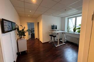 Büro zu mieten in Währinger Straße, 1090 Wien, DG-Büro mit Blick zur Votivkirche in 1090 Wien zu mieten