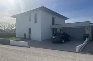 Einfamilienhaus kaufen in 4912 Neuhofen im Innkreis, Neuwertiges Einfamilienhaus mit großem Garten