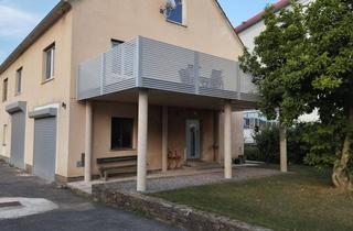 Mehrfamilienhaus kaufen in Hoferbräustraße 10a, 8330 Feldbach, Großzügiges Ein- Mehrfamilienhaus (ca. 294 m²) mit sonniger Terrasse, Garagen in Feldbach