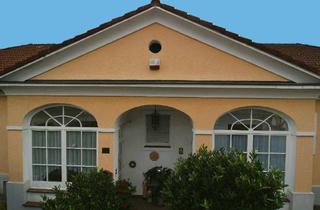 Villen zu kaufen in 8380 Jennersdorf, Exklusiv leben und clever investieren: Villa mit zwei Mietoptionen
