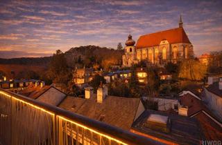 Wohnung kaufen in Kirchengasse, 2340 Mödling, UNGLAUBLICHER BLICK AUF DIE KIRCHE II 35M² BALKON/TERRASSE II WOHNEN IM DEKNMALGESCHÜTZEN MÖDLINGER STADTJUWEL II FUSSGÄNGERZONE