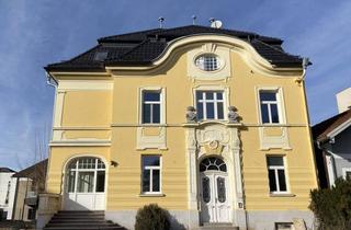 Haus mieten in 4910 Ried im Innkreis, Wohn- und Geschäftsflächen im Stadtzentrum mit Lift und Parkmöglichkeiten