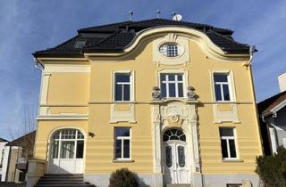Haus mieten in 4910 Ried im Innkreis, Wohn- und Geschäftsflächen im Stadtzentrum mit Lift und Parkmöglichkeiten