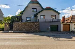 Einfamilienhaus kaufen in 2020 Hollabrunn, Sonniges Familienhaus in erhöhter Lage ? Stadthaus mit Garten und Terrassen in Hollabrunn!