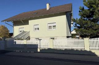 Mehrfamilienhaus kaufen in 2731 Saubersdorf, Saubersdorf - Ortszentrum! Gepflegtes Familienhaus – 6 Zimmer, Balkon & Garagen für € 430.000,00!