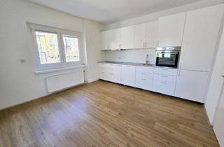 Wohnung mieten in Untere Teichstraße 28, 8010 Graz, * * * GROSSZÜGIGE ETAGENWOHNUNG - FRISCH SANIERT... mit 22 m² TERRASSE... MODERNE KÜCHE * * *