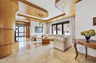 Einfamilienhaus kaufen in 2700 Wiener Neustadt, Ihre neues Zuhause im Ungarviertel - Großes Einfamilienhaus mit uneinsehbarem Gartenparadies (Nutzfläche 489 m2)