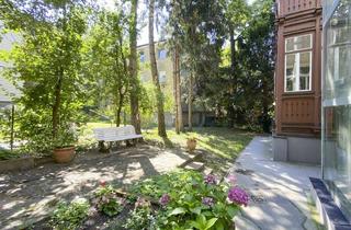Wohnung kaufen in Satzberggasse, 1140 Wien, Renovierungsbedürftige Singlewohnung mit Gartenbenutzung in charmantem Altbau