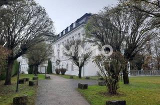 Garagen mieten in Sipbachzeller Straße, 4600 Wels, KFZ -Abstellplatz Schloss Traunegg P029