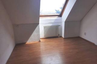 Wohnung kaufen in Erzherzog-Karl-Straße, 1220 Wien, 1220 Wien Erzherzog Karl Straße - zentral gelegene 2 Zimmerwohnung mit zusätzlichem Raum am Dachboden