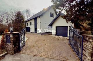 Haus kaufen in 2732 Willendorf, Luxuriöses Entkerntes Haus in Willendorf mit 8 Zimmern und großem Garten - Perfekt für anspruchsvolle Familien - 890.000 €