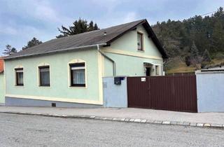 Einfamilienhaus kaufen in 2453 Sommerein, Einfamilienhaus mit großem Garten und Nebengebäude!
