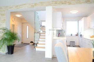 Reihenhaus kaufen in 2751 Steinabrückl, NEUWERTIGES ECKREIHENHAUS!!! mit Terrasse, Garten und eigenem Stellplatz in Steinabrückl