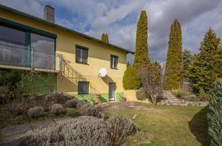 Einfamilienhaus kaufen in 7083 Purbach am Neusiedler See, Bungalow mit liebevoll angelegtem Garten in Purbach