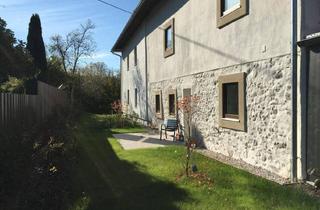 Wohnung mieten in 4655 Vorchdorf, HÜBSCHE GARTENWOHNUNG mit Terrasse und 1 Carport - TOP 3 - WOHNEN im sanierten BAUDENKMAL