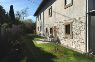 Wohnung mieten in 4655 Vorchdorf, HÜBSCHE GARTENWOHNUNG mit Terrasse und 1 Carport - TOP 3 - WOHNEN im sanierten BAUDENKMAL