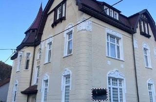 Wohnung mieten in 2640 Gloggnitz, Kleine, gemütliche Dachgeschoßwohnung in der Alpenstadt Gloggnitz zu vermieten
