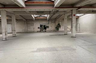 Gewerbeimmobilie mieten in Wallenmahd 27, 6850 Dornbirn, Lager mit Lkw-Rampe und hoher Deckenhöhe – Beste Anbindung an die Autobahn