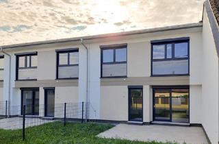 Reihenhaus kaufen in Unterfeldweg 12, 1220 Wien, Nur 170m vom Badeteich Hirschstetten. Modernes Reihenhaus mit Garten und Vollunterkellerung