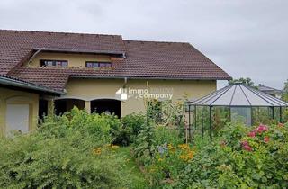 Haus kaufen in 2822 Bad Erlach, Großzügiges Zweifamilienhaus mit gepflegtem Garten und viel Platz