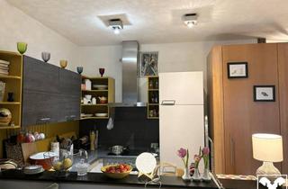 Wohnung kaufen in 6060 Hall in Tirol, Altstadtflair in Hall: Stilvolle 1,5-Zimmer-Wohnung in Top-Lage!