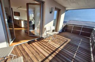 Wohnung kaufen in Kirchweg 37, 6271 Uderns, Exklusive 2-Zimmer-Wohnung in zentraler Lage mit traumhaftem Blick auf die Zillertaler Bergwelt – – Komplett möbliert und hochwertig ausgestattet