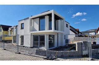 Doppelhaushälfte kaufen in 2540 Bad Vöslau, Doppelhaushälfte Neubau Top 2 – schlüsselfertig mit Dachterrasse!