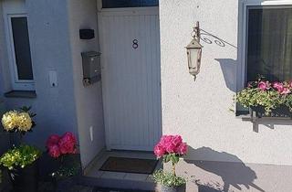 Wohnung kaufen in 2700 Wiener Neustadt, Stadtwohnung auf 3 Ebenen mit Garage + Terrasse