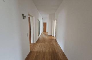 Haus kaufen in 9322 Micheldorf, Schönes Wohn- und Geschäftshaus - mit interessanten Möglichkeiten