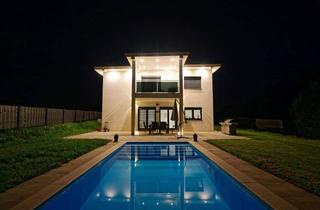 Haus kaufen in 8081 Pirching am Traubenberg, Exklusives Traumhaus mit Pool und Smart-Home-Ausstattung