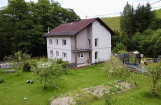 Mehrfamilienhaus kaufen in 9183 Kanin, Wohnhaus mit viel Fläche in ruhiger Lage!