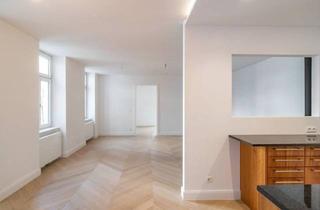 Wohnung kaufen in Franzensgasse, 1050 Wien, Neuwertige Zwei-Zimmer-Altbau-Wohnung nächst Naschmarkt! Herrliche Terrasse und Loggia in absolute Ruhelage!
