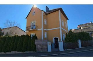 Mehrfamilienhaus kaufen in 8240 Friedberg, Mehrfamilienhaus mit Nebengebäude und Grundstück nur 1 Stunde von Wien