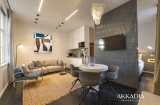 Wohnung kaufen in 1110 Wien, Neues Altbaustudio mit Balkon und Garagenplatz in saniertem Biedermeierhaus