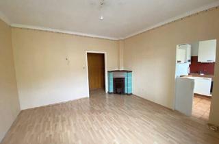 Wohnung kaufen in Lienfeldergasse, 1160 Wien, ca. 106m2, 4 Zimmer zu SANIEREN, 2 EINGÄNGE!