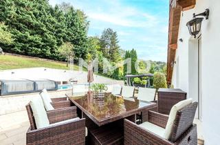 Villen zu kaufen in Mauerbachstraße, 1140 Wien, Legen Sie Wert auf viel Privatsphäre? Wunderschönes Anwesen mit Pool + PKW-Stellplätzen