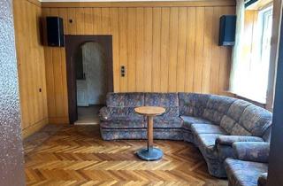 Wohnung kaufen in Neustiftgasse, 1070 Wien, Unsanierte Wohnung im sanierten Stilaltbau - Ecke Gürtel / Neustiftgasse