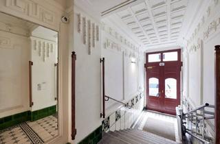 Wohnung kaufen in Loeschenkohlgasse, 1150 Wien, 3,7 %BAR - Langfristige Rendite sichern! Unbefristet vermietete Altbauwohnung