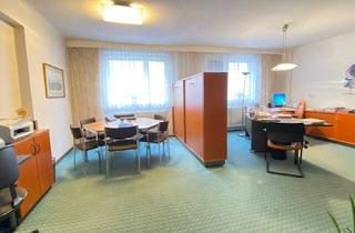 Büro zu mieten in Pezzlgasse, 1170 Wien, Modernes Büro/Praxis mit zwei Straßen-Eingängen in Top-Lage mit Garage und Aufzug! Das Büro bietet hervorragende Möglichkeiten zur individuellen Gestaltung!