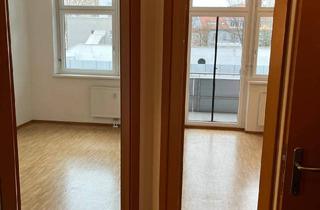 Wohnung mieten in Rembrandtgasse 11, 8010 Graz, Schöne 2-Zimmer-Wohnung mit Balkon Nähe KFU, LKH und med.UNI