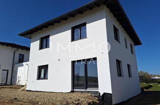 Doppelhaushälfte kaufen in 5271 Moosbach, ERSTBEZUG - elegante Doppelhaushälfte mit Garten und Garage