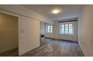 Wohnung kaufen in Degengasse, 1160 Wien, Sanierungsbedürftige Altbauwohnung im Erdgeschoß-FIXPREIS! € 85.000!