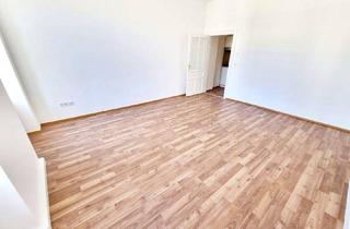 Wohnung kaufen in Kleingasse, 1030 Wien, Entzückende Kleinwohnung im ruhigen Hoftrakt mit Grünblick! 2 toll aufgeteilte Zimmer + Angenehme Ruhelage in 1030 Wien + Schönes Altbauhaus! Nicht zögern!