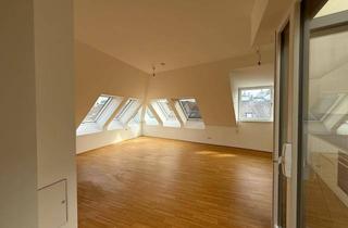 Wohnung mieten in Tuchlauben, 1010 Wien, Dachgeschoßtraum mit Steffelblick