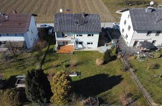 Haus kaufen in 4072 Straßham, Charmantes Zweifamilienhaus mit separaten Eingängen in Straßham!